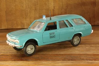 Miniatures - Wagon - Peugeot 504