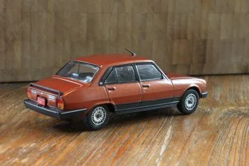Miniatures - Saloon - Peugeot 504