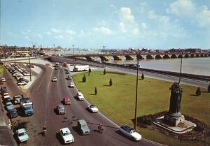 FR - Quai des Salinières - Bordeaux__AIE