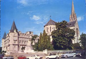 FR - Boulevard des Pyrénées - Pau__AIE