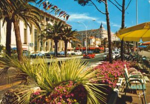 FR - Boulevard de la Croisette - Cannes__AIE