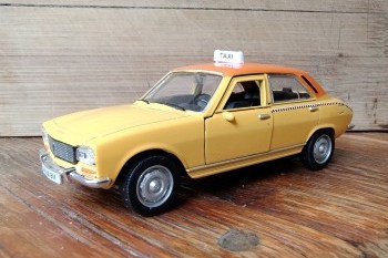 WELLY 2394W Amsterdam Taxi 01